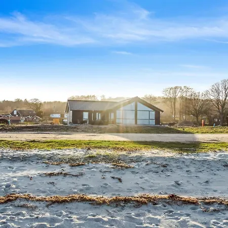 Holiday home Eino - 30m From The Sea In Se Jutland By Interhome
