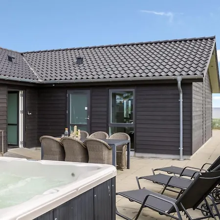 Eino - 30m From The Sea By Interhome