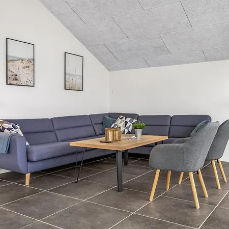 Eino - 30m From The Sea By Interhome *