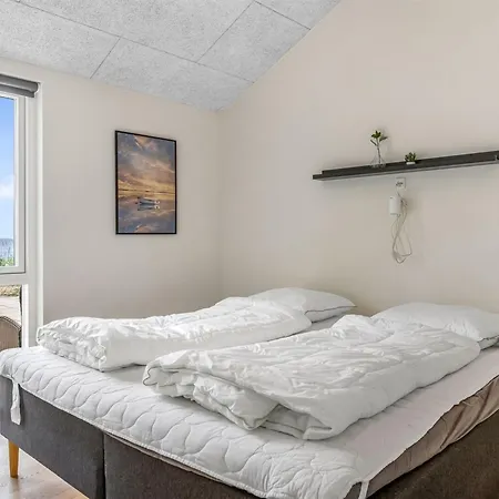 Eino - 30m From The Sea By Interhome * Sjolund